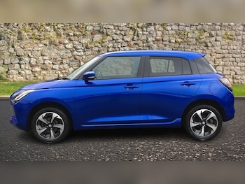 Used Suzuki Swift 2024 for sale - 76514678: Photo