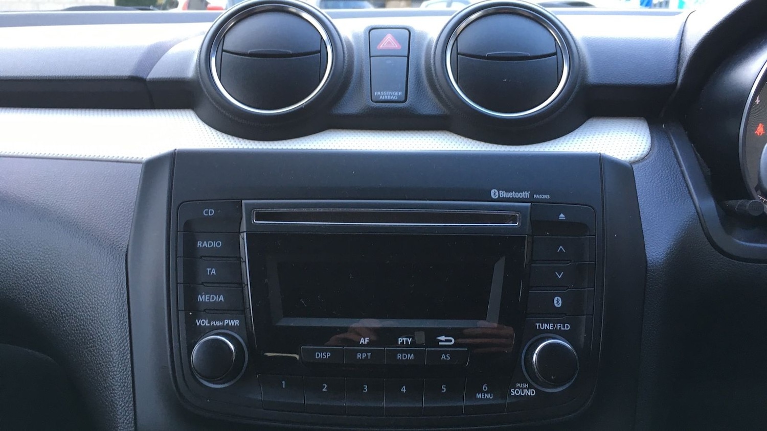 Used Suzuki Swift 2019 for sale - 76609422: Photo 21