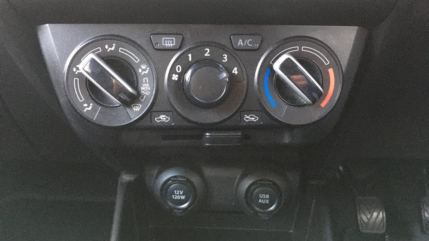 Used Suzuki Swift 2019 for sale - 76609422: Photo 22