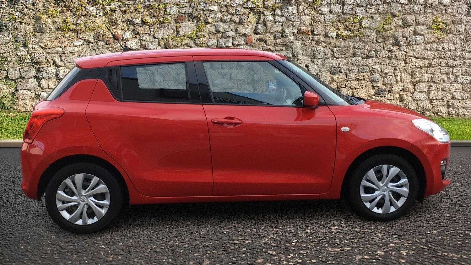 Used Suzuki Swift 2019 for sale - 76609422: Photo 7