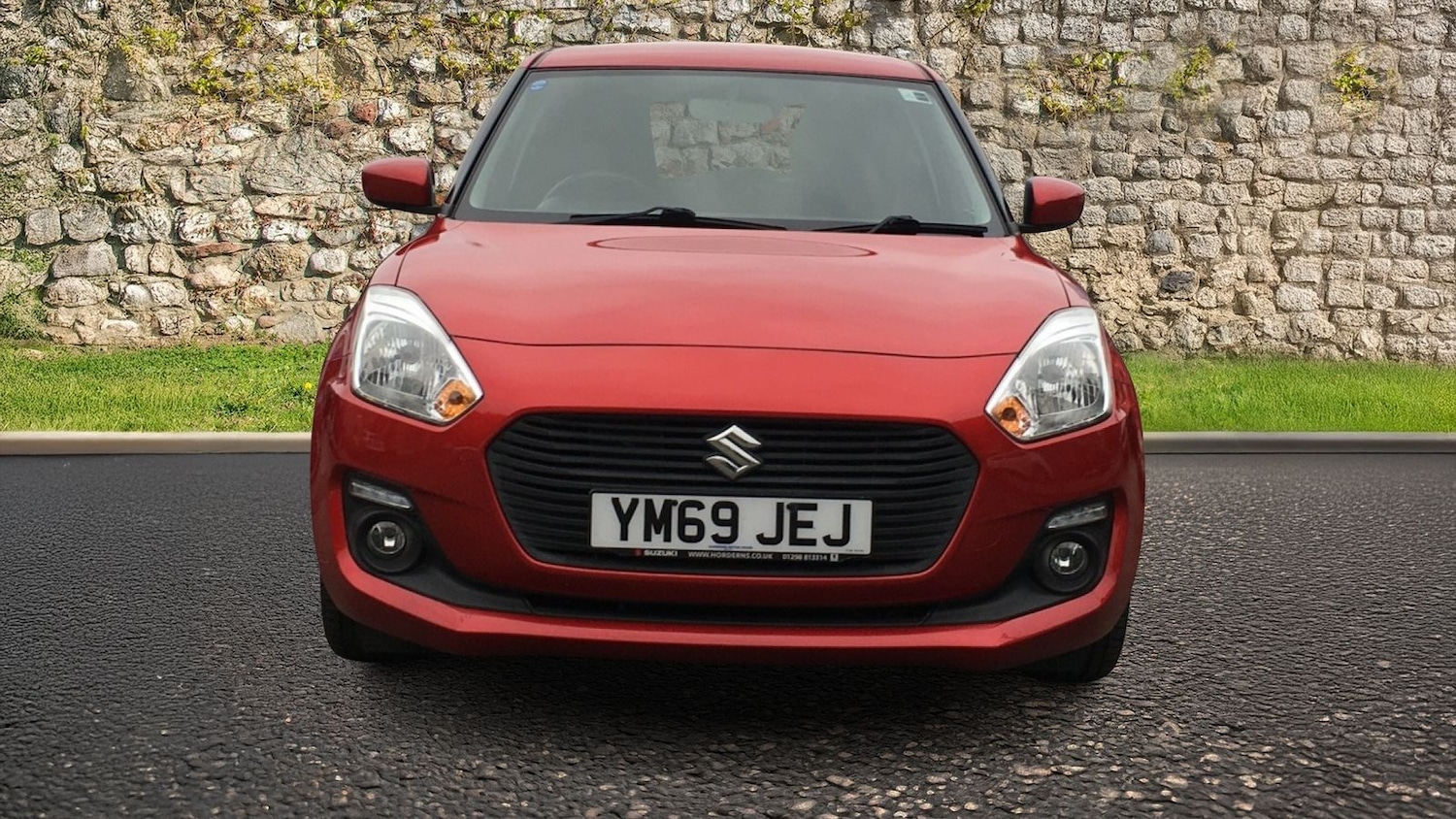 Used Suzuki Swift 2020 for sale - 76065789: Photo 2