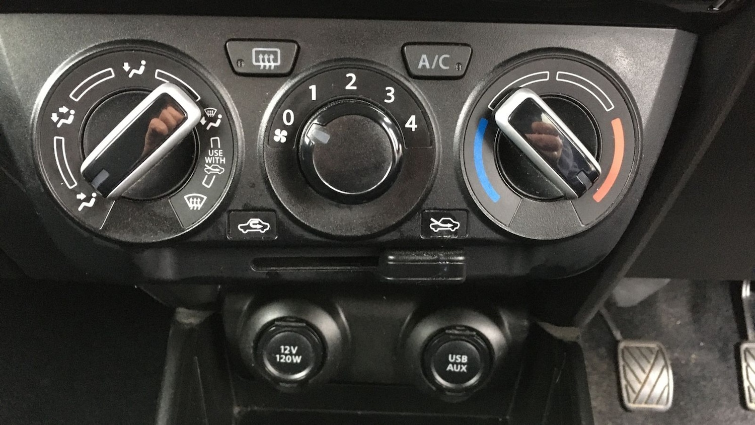 Used Suzuki Swift 2020 for sale - 76065789: Photo 21