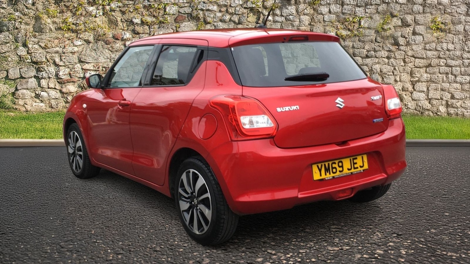 Used Suzuki Swift 2020 for sale - 76065789: Photo 5