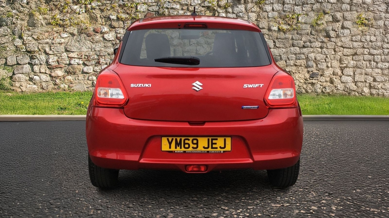 Used Suzuki Swift 2020 for sale - 76065789: Photo 6