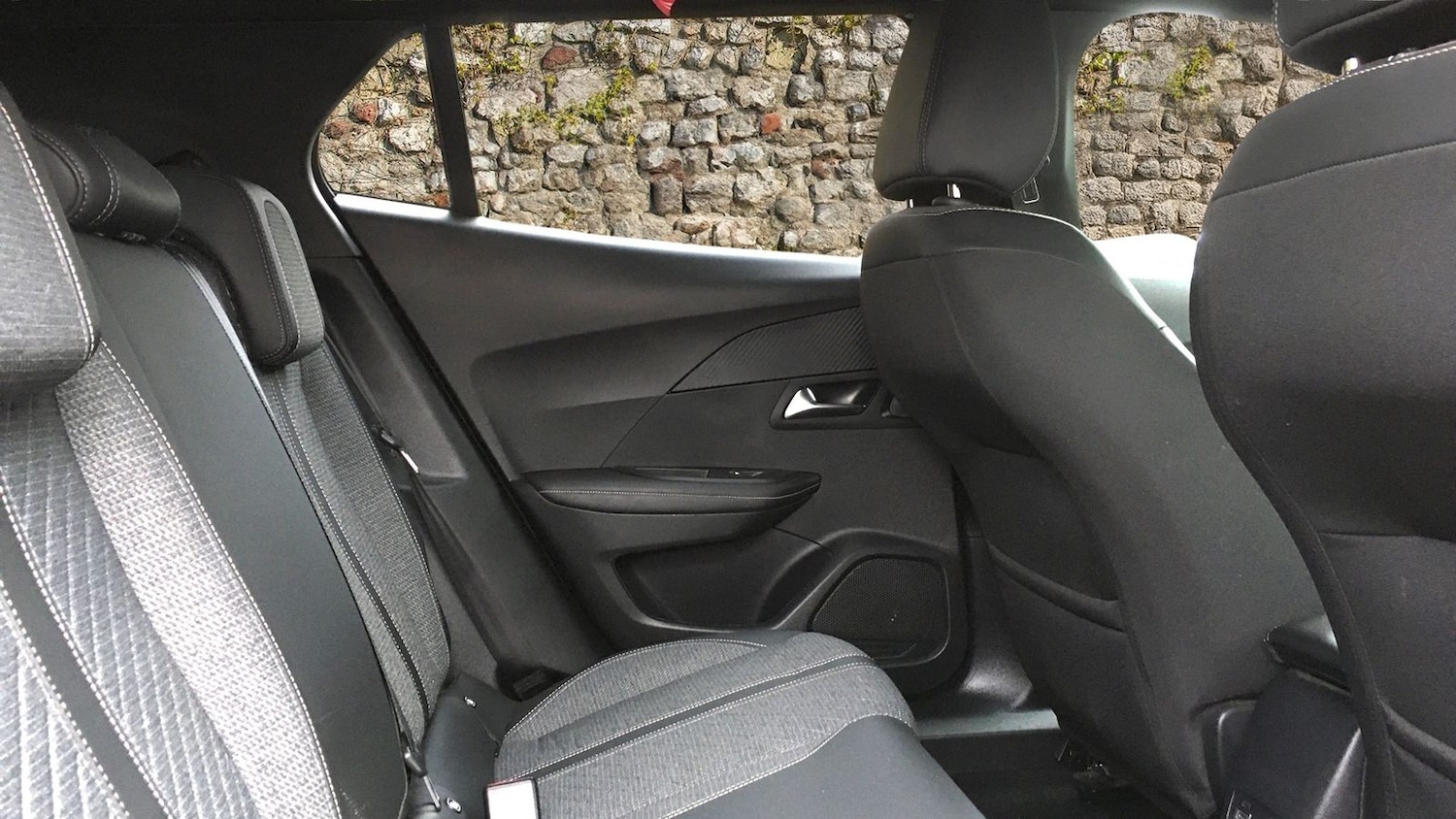 Used Peugeot 2008 2024 for sale - 76124874: Photo 11