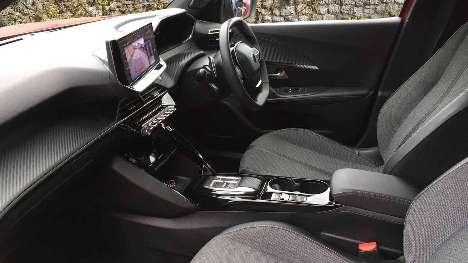 Used Peugeot 2008 2024 for sale - 76124874: Photo 12