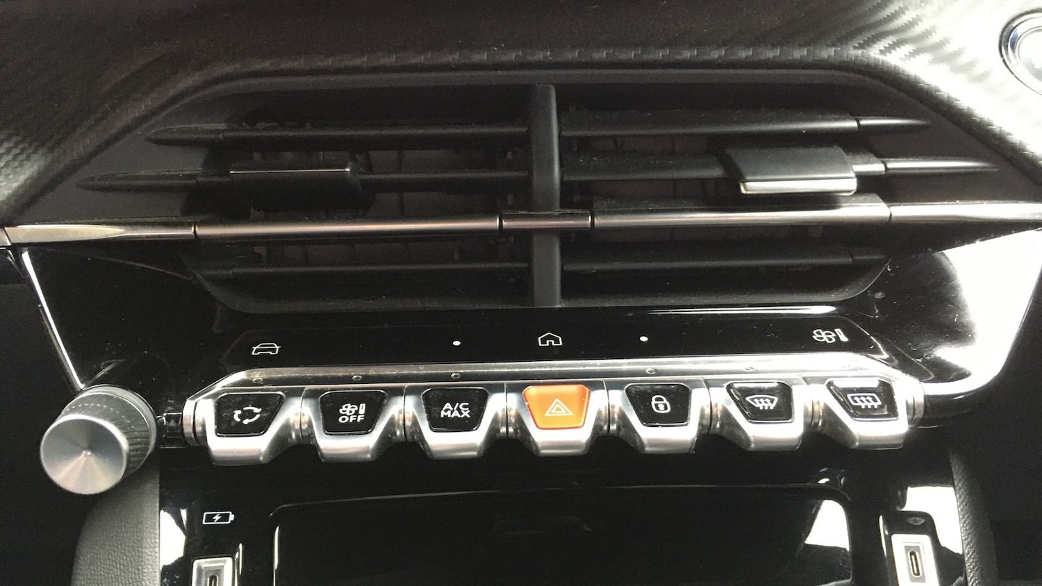 Used Peugeot 2008 2024 for sale - 76124874: Photo 16