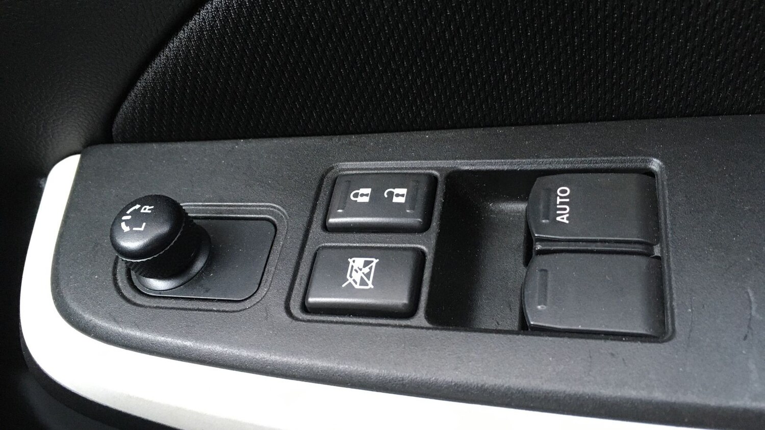 Used Suzuki Swift 2023 for sale - 77311541: Photo 17