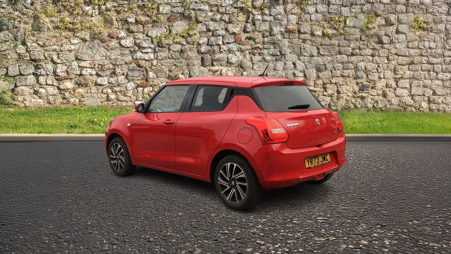 Used Suzuki Swift 2023 for sale - 77311541: Photo 5