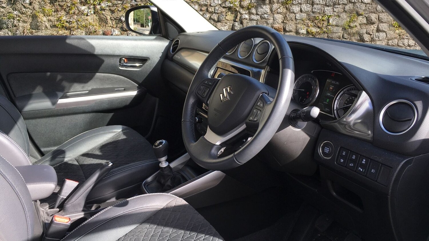 Used Suzuki Vitara 2023 for sale - 75891852: Photo 9