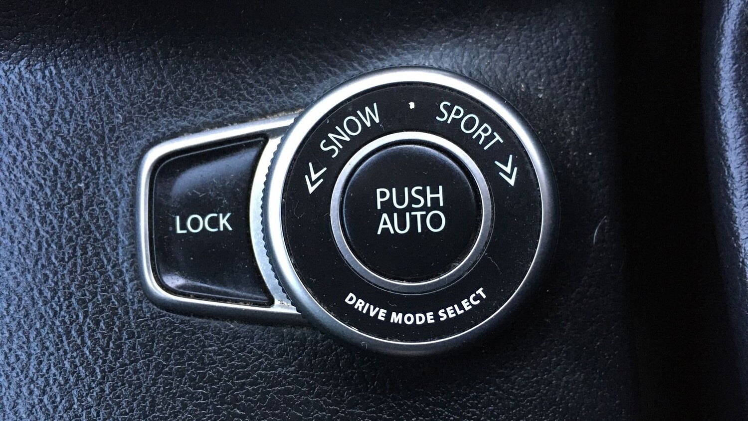 Used Suzuki SX4 S-Cross 2017 for sale - 76773530: Photo 25