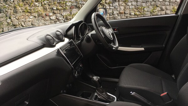 Used Suzuki Swift 2023 for sale - 76261740: Photo 12