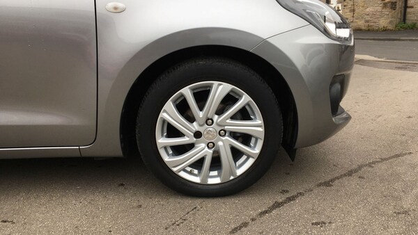 Used Suzuki Swift 2023 for sale - 76261740: Photo 13