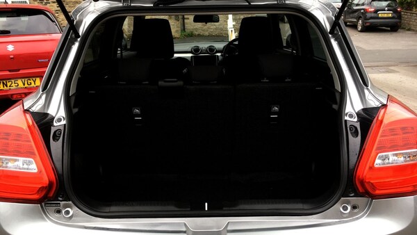 Used Suzuki Swift 2023 for sale - 76261740: Photo 15