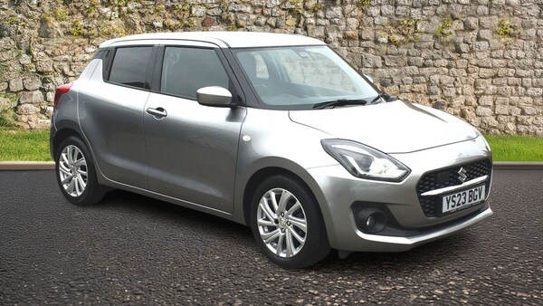Used Suzuki Swift 2023 for sale - 76261740: Photo 1