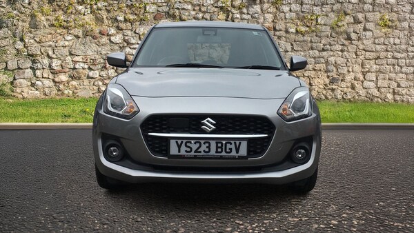 Used Suzuki Swift 2023 for sale - 76261740: Photo 2