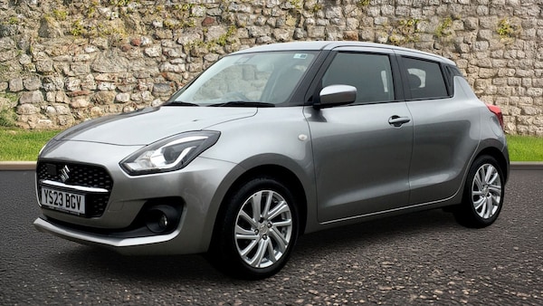 Used Suzuki Swift 2023 for sale - 76261740: Photo 3