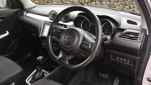 Used Suzuki Swift 2023 for sale - 76261740: Photo 9
