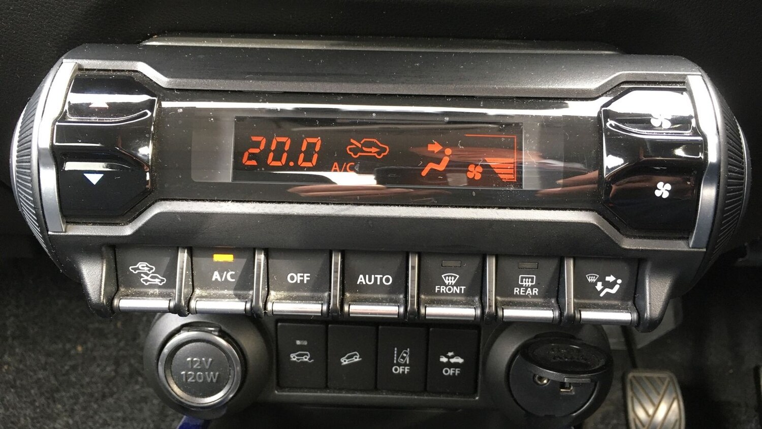 Used Suzuki Ignis 2020 for sale - 76112145: Photo 14