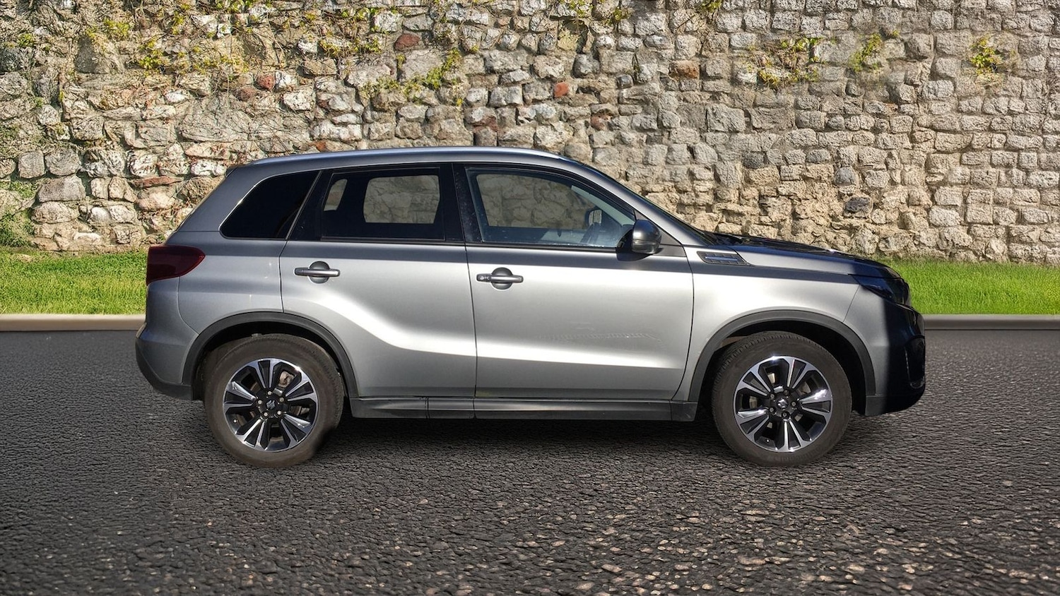Used Suzuki Vitara 2023 for sale - 76014950: Photo 8