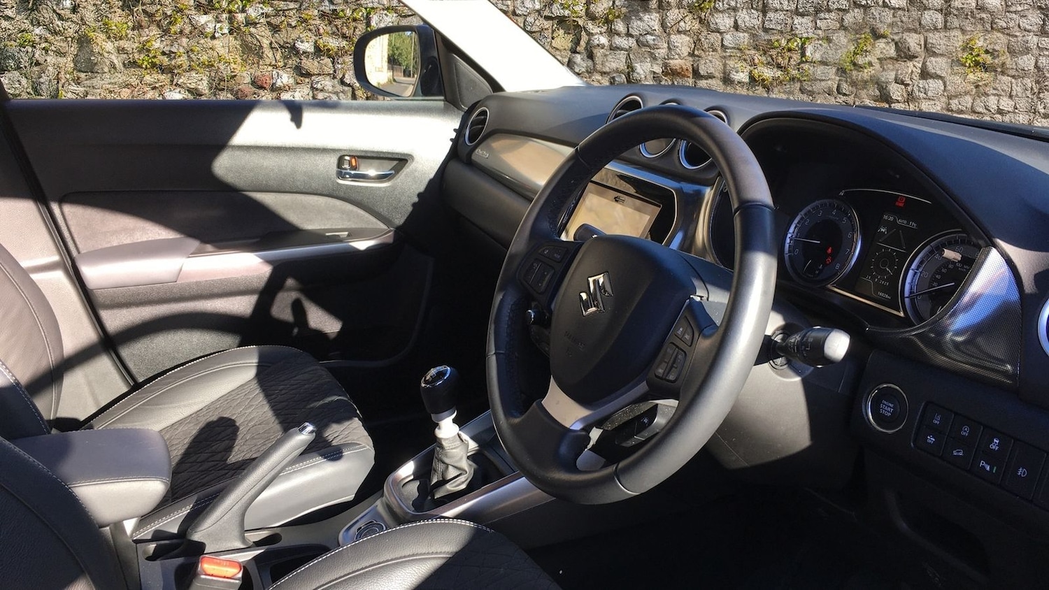 Used Suzuki Vitara 2023 for sale - 76014950: Photo 9