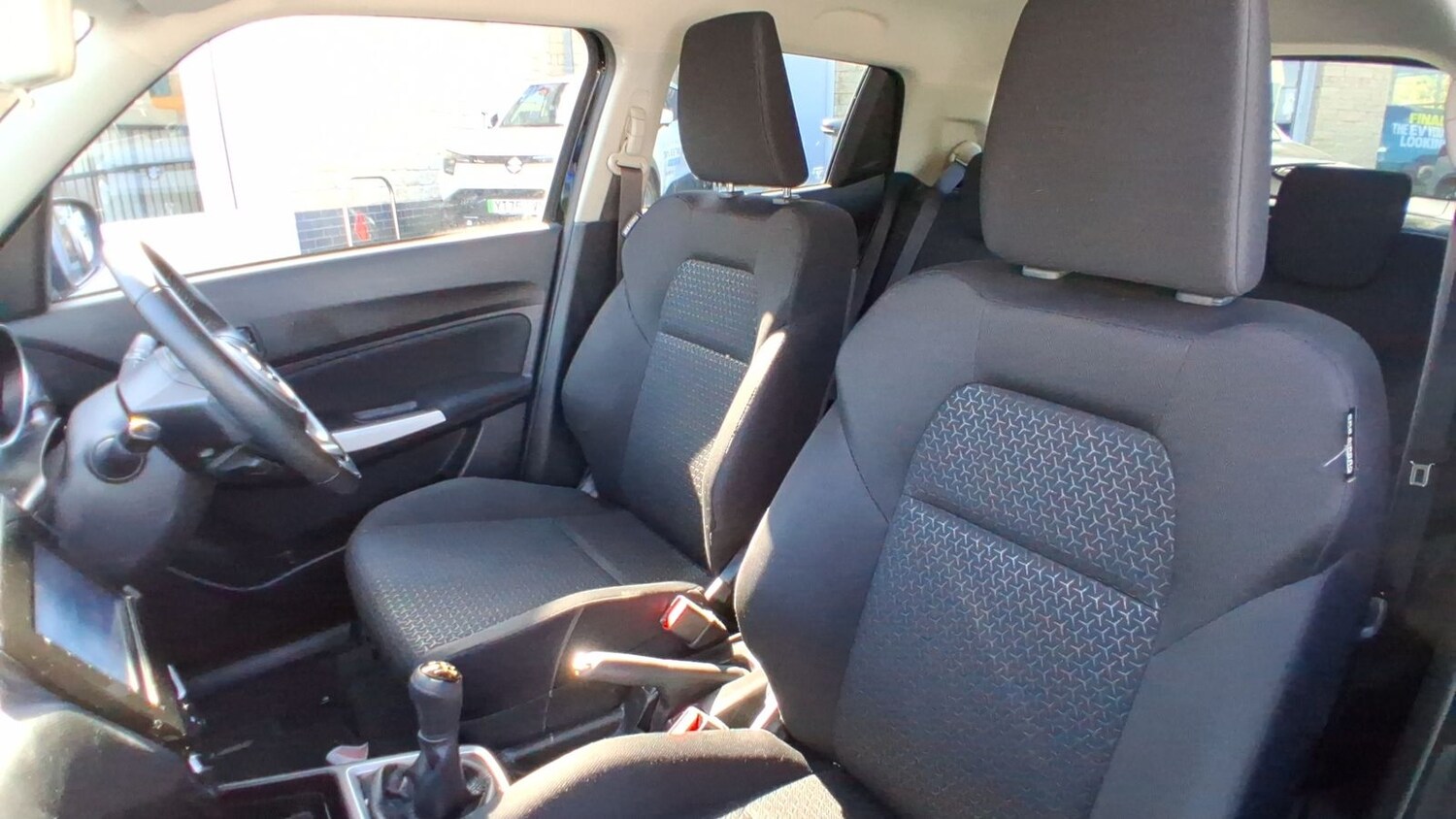 Used Suzuki Swift 2022 for sale - 78175818: Photo 12