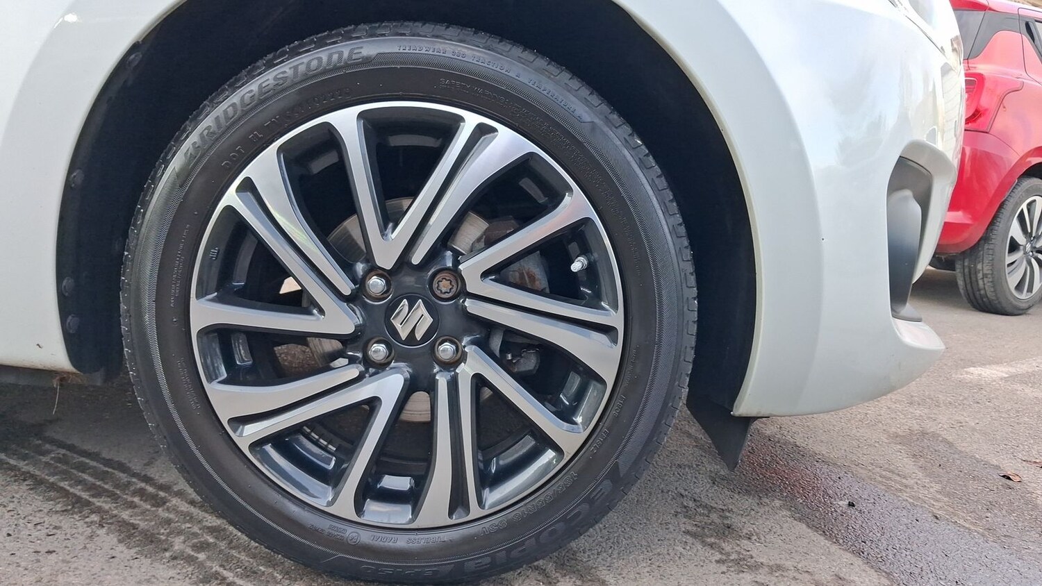 Used Suzuki Swift 2022 for sale - 77810326: Photo 22