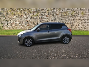 Used Suzuki Swift 2021 for sale - 77576539: Photo