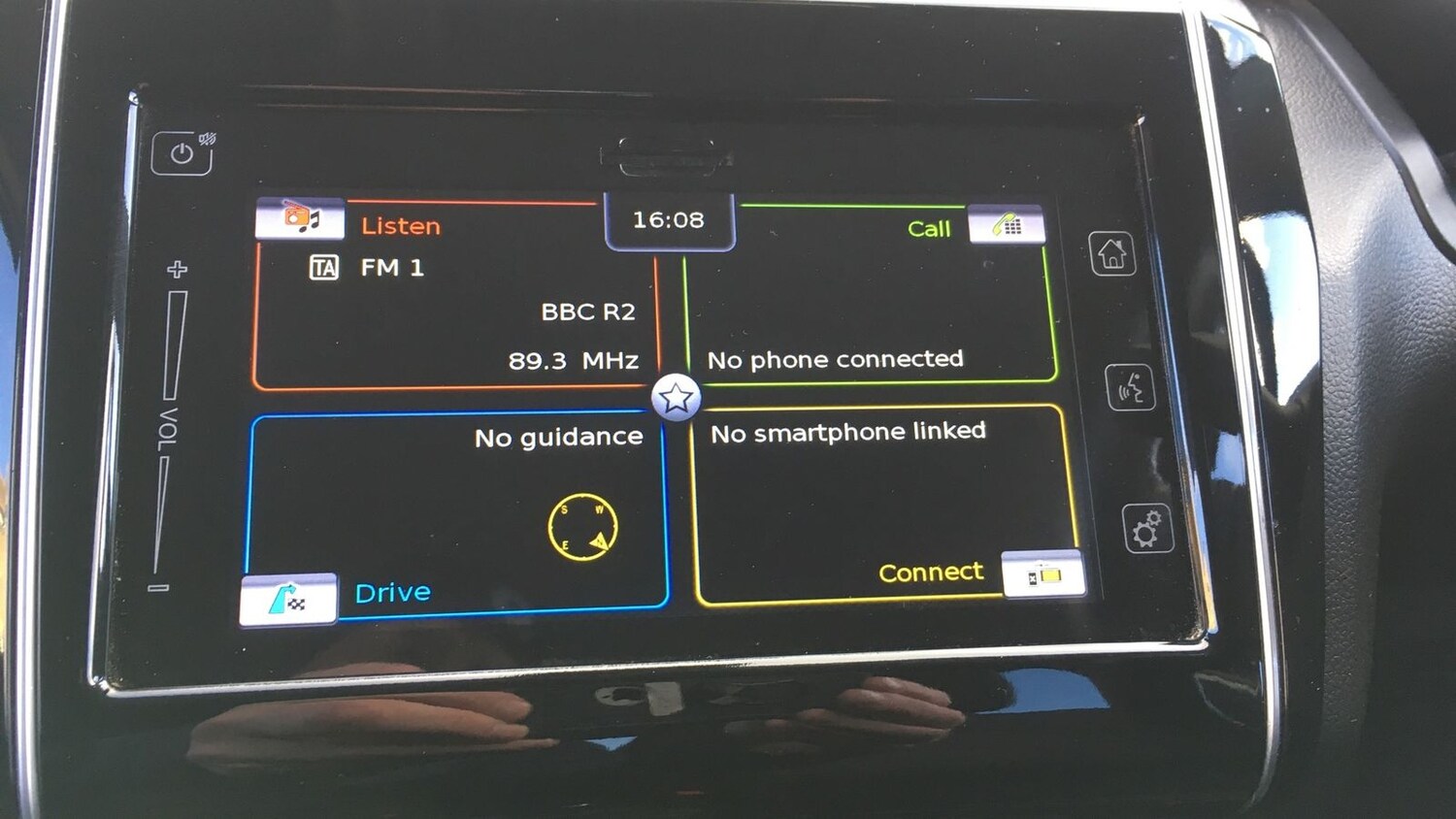 Used Suzuki Swift 2023 for sale - 76062248: Photo 12