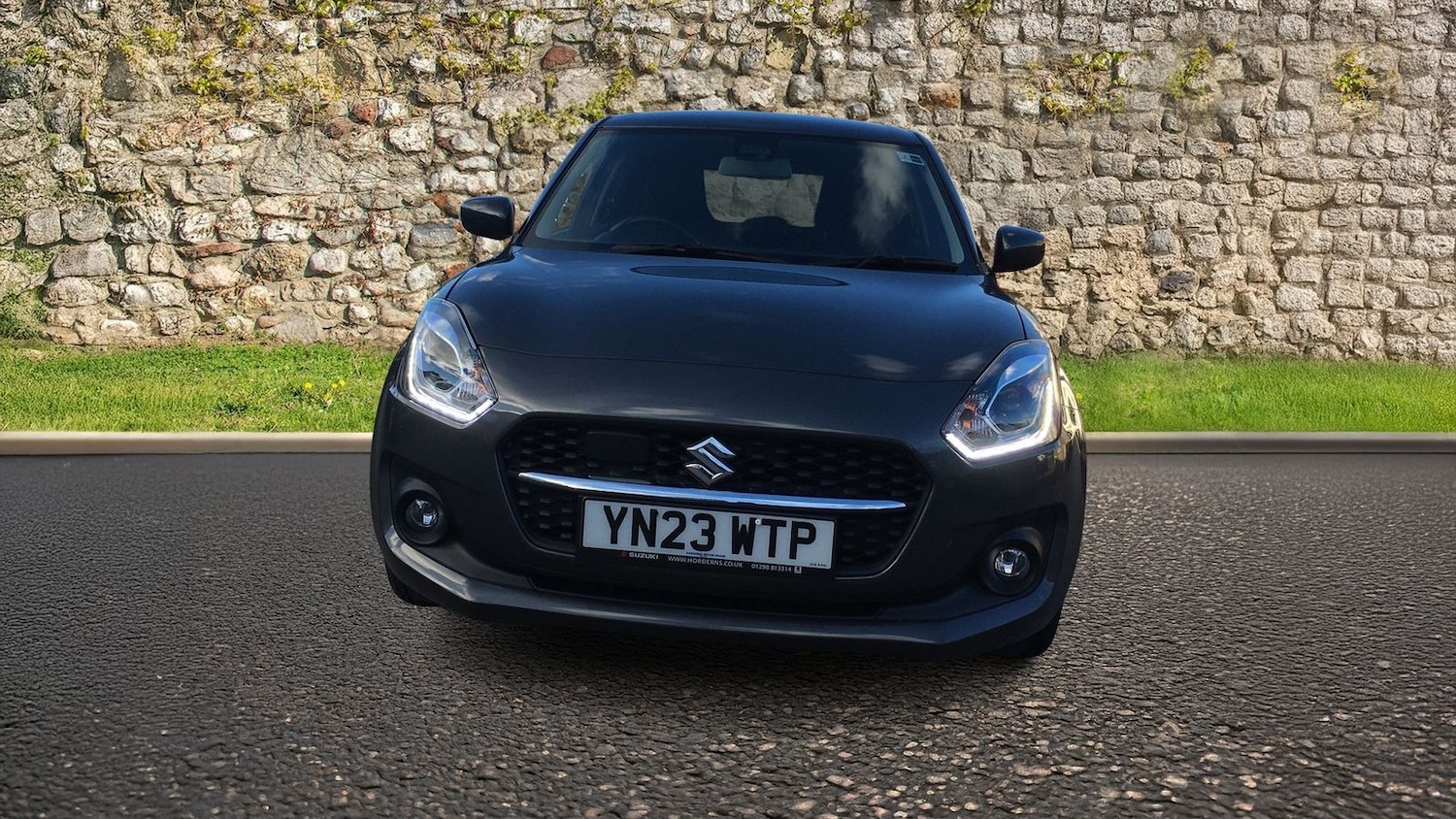 Used Suzuki Swift 2023 for sale - 76062248: Photo 2
