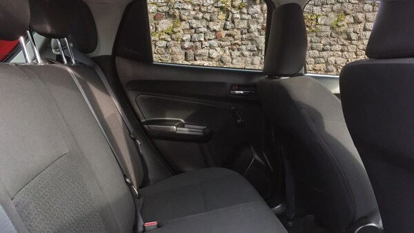 Used Suzuki Swift 2022 for sale - 76261748: Photo 11