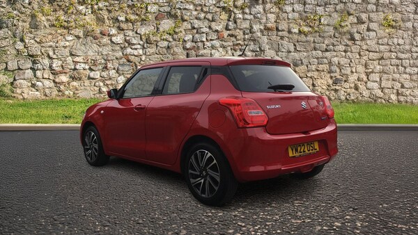 Used Suzuki Swift 2022 for sale - 76261748: Photo 5