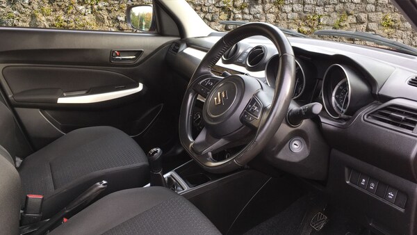 Used Suzuki Swift 2022 for sale - 76261748: Photo 9