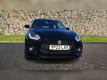 Used Suzuki Swift 2023 for sale - 77449490: Photo