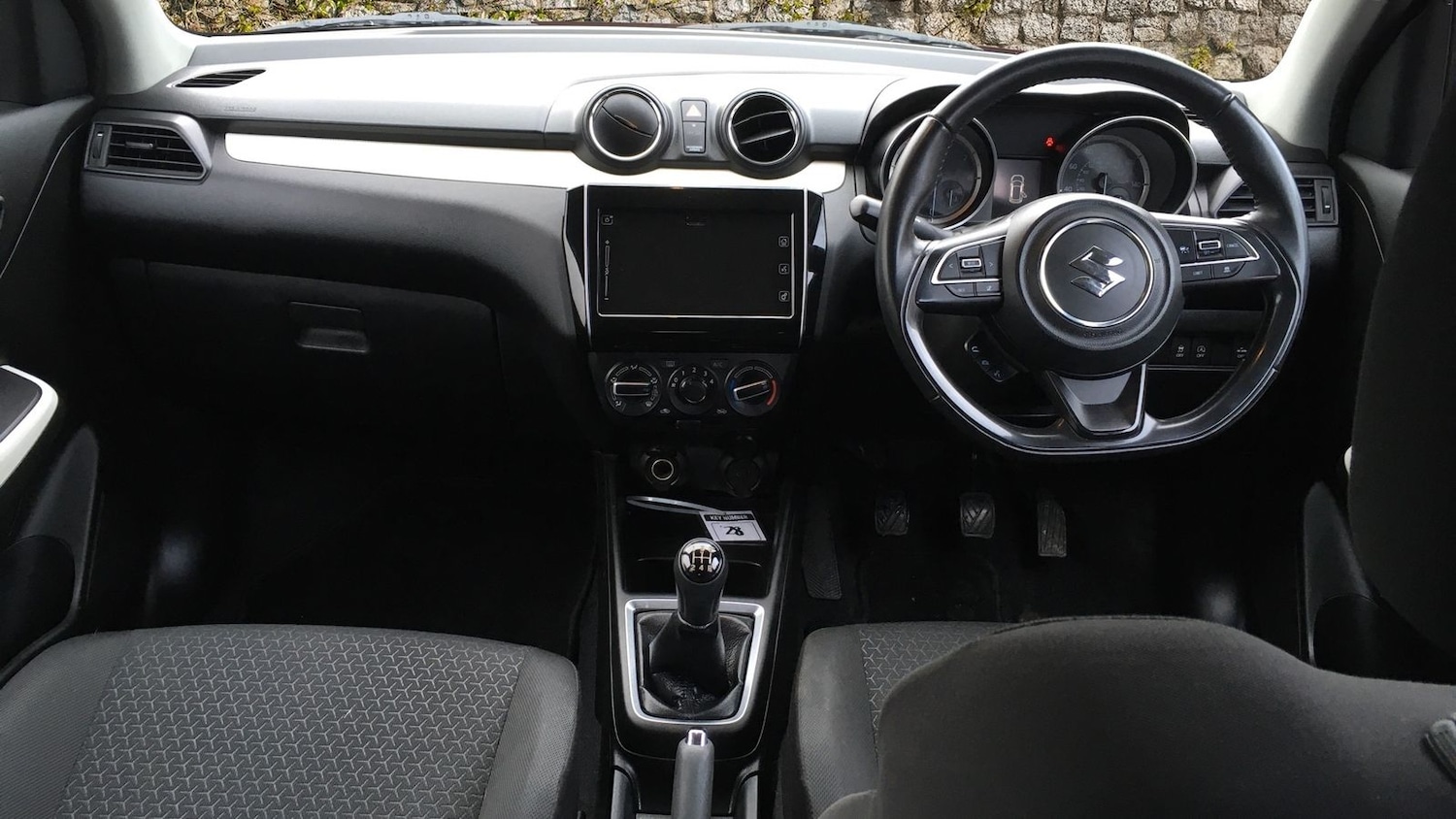 Used Suzuki Swift 2021 for sale - 77134082: Photo 10