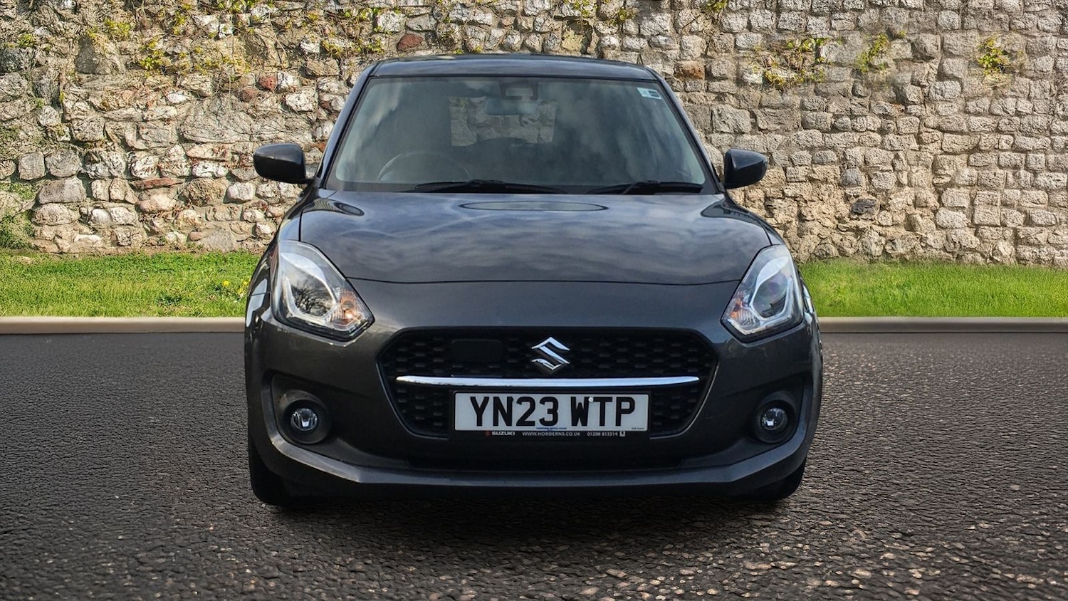 Used Suzuki Swift 2023 for sale - 76261733: Photo 2