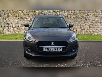 Used Suzuki Swift 2023 for sale - 76261733: Photo