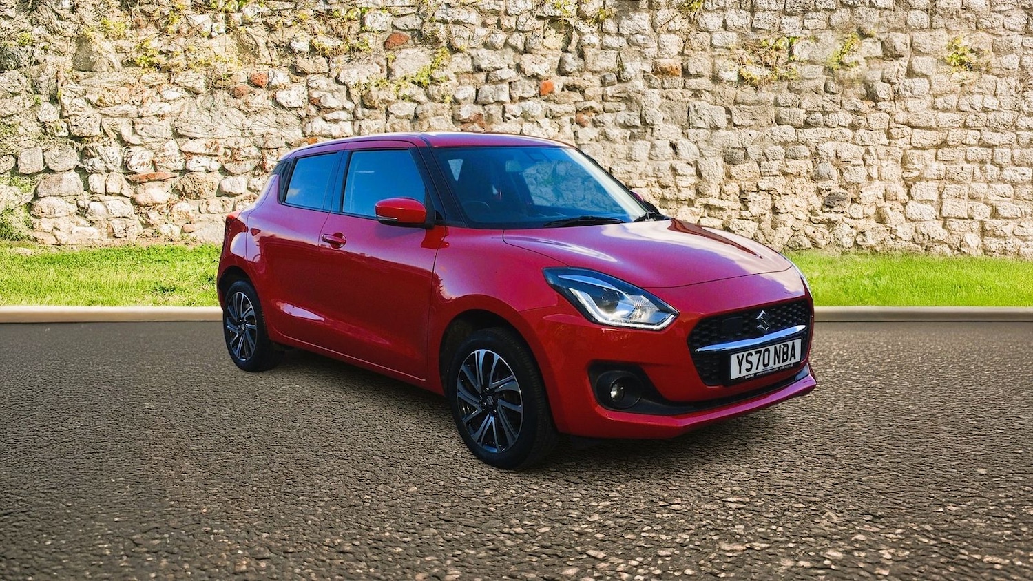 Used Suzuki Swift 2021 for sale - 76378583: Photo 1