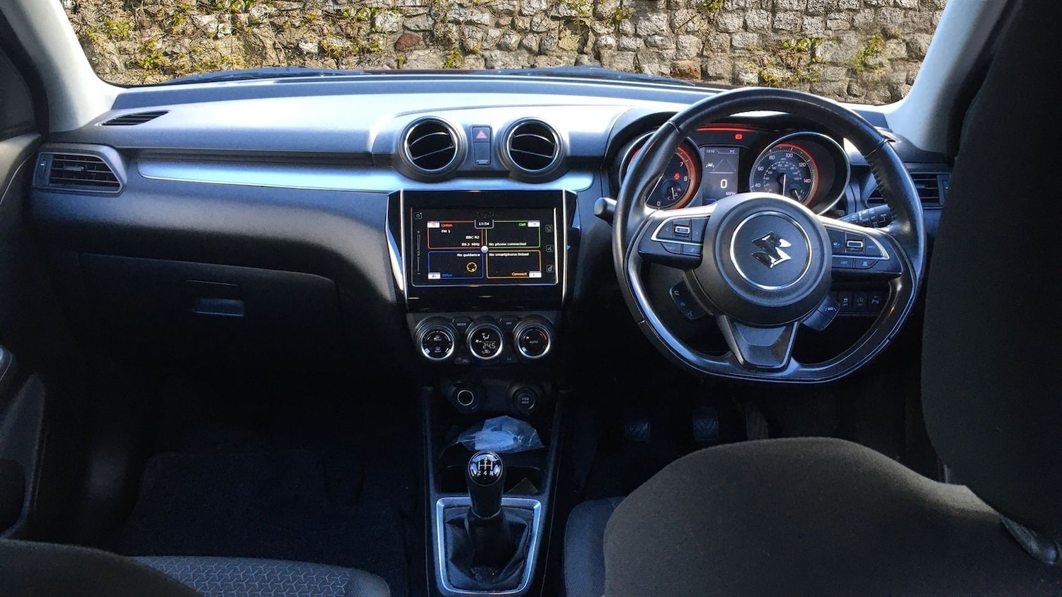 Used Suzuki Swift 2021 for sale - 76378583: Photo 10