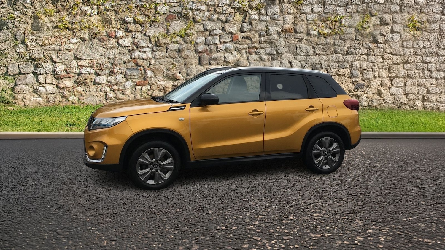 Used Suzuki Vitara 2023 for sale - 77614615: Photo 4