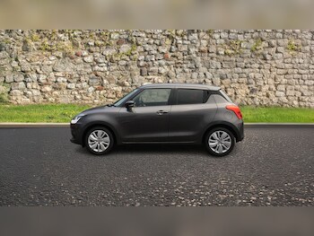 Used Suzuki Swift 2019 for sale - 77552527: Photo