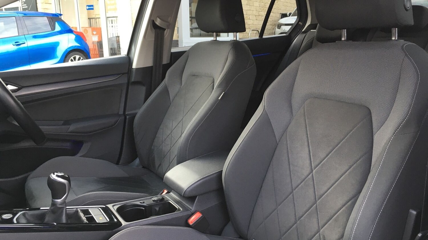 Used Volkswagen Golf 2022 for sale - 77068023: Photo 12