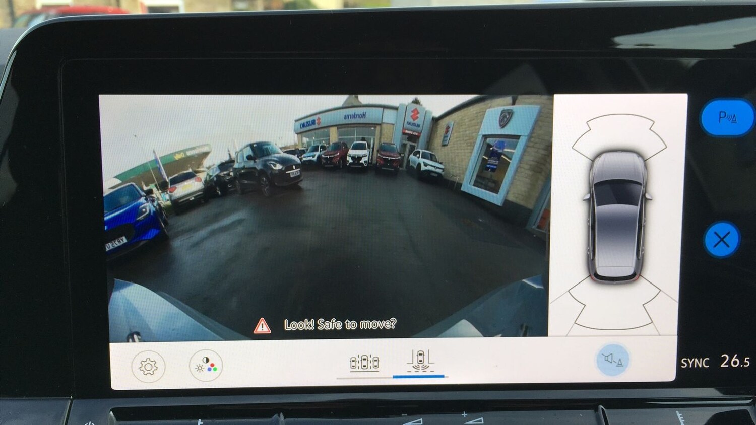 Used Volkswagen Golf 2022 for sale - 77068023: Photo 23