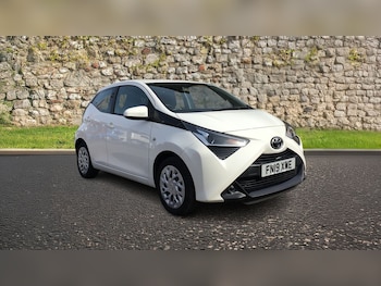 Toyota - AYGO