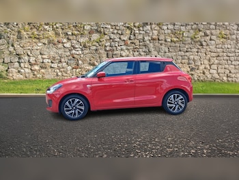Used Suzuki Swift 2021 for sale - 78883938: Photo