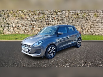 Used Suzuki Swift 2023 for sale - 78103125: Photo