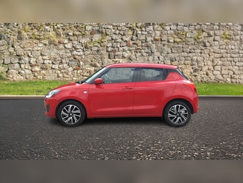 Used Suzuki Swift 2021 for sale - 75534407: Photo