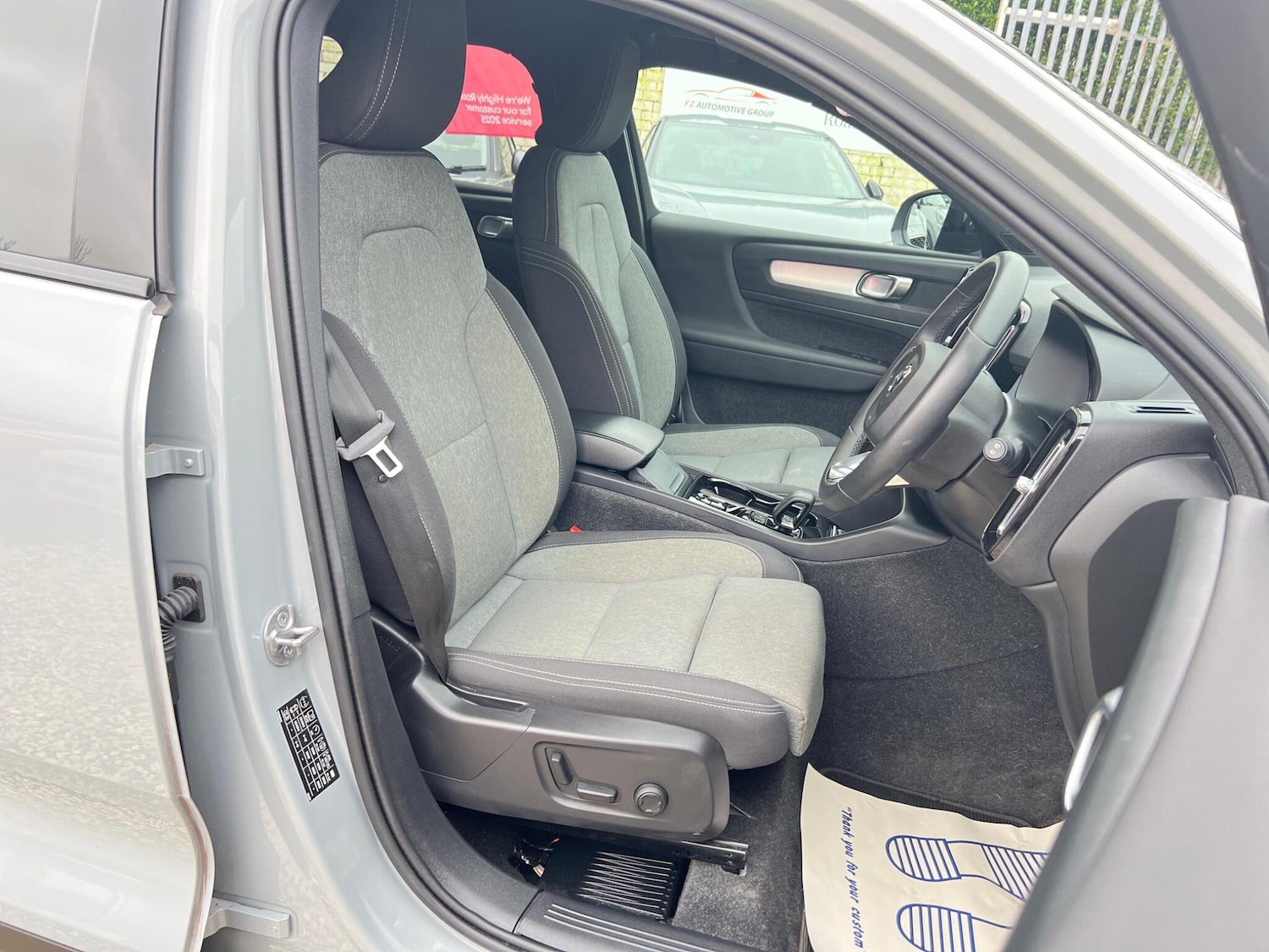 Used Volvo XC40 2024 for sale - 77839100: Photo 12