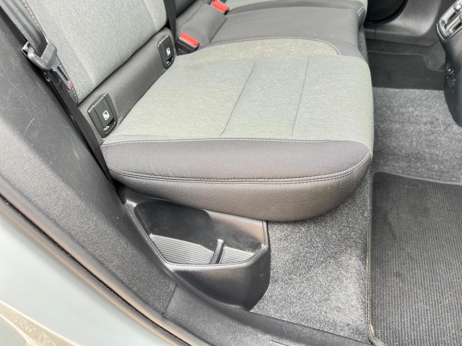 Used Volvo XC40 2024 for sale - 77839100: Photo 13