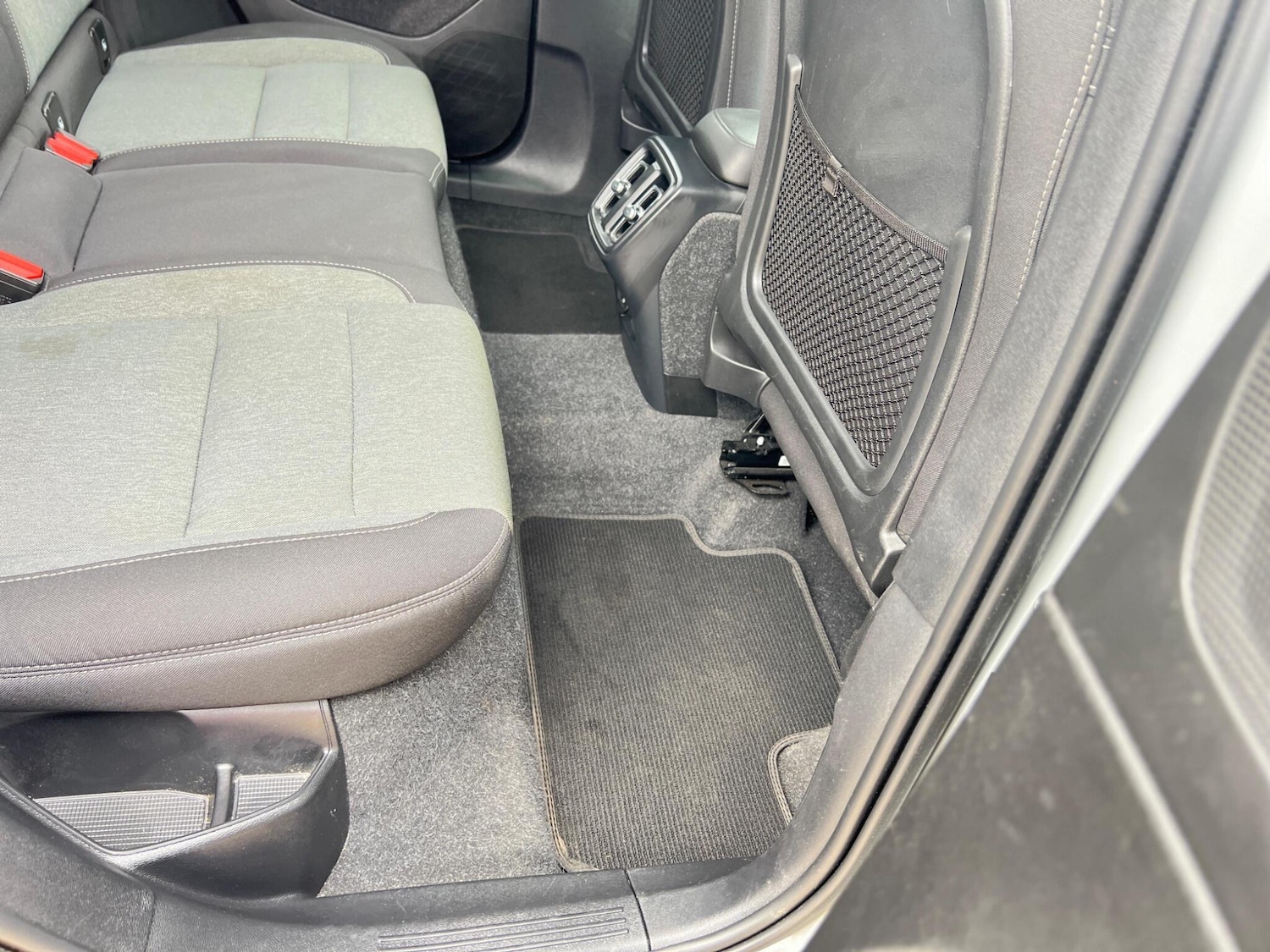 Used Volvo XC40 2024 for sale - 77839100: Photo 18